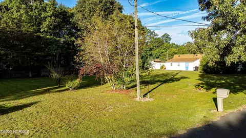 302 Oneida, Edenton, NC 27932 photo 2