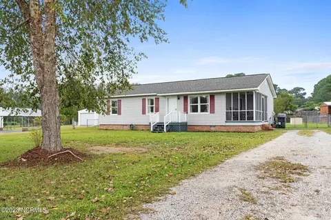 1563 Blackduck St SW, Supply, NC 28462