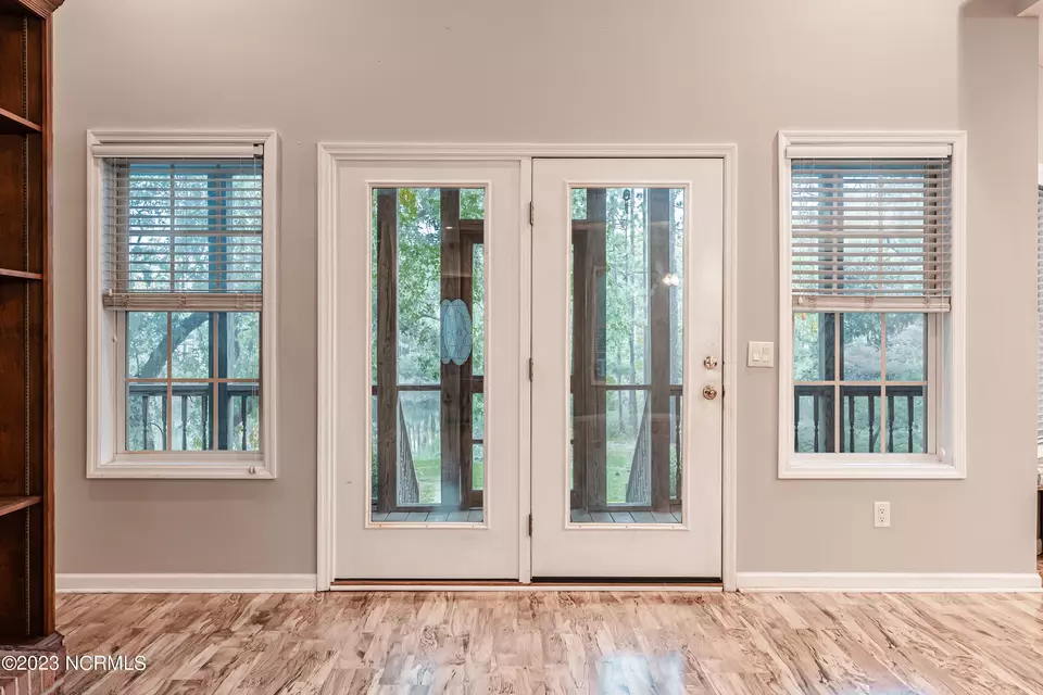  409 Tate Lake Dr, Southport, NC 28461 photo 13