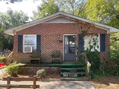 324 Finch St SE, Wilson, NC 27893