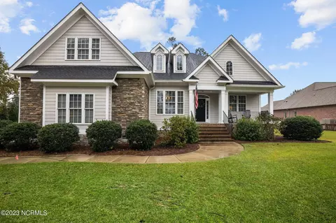 481 Alexis Dr, New Bern, NC 28562