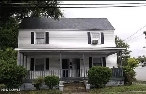 Undisclosed, Kinston, NC 28501