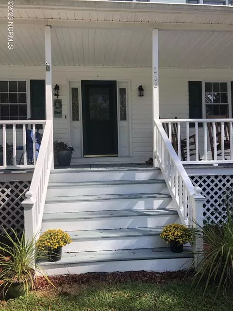 202 S Main St, Bath, NC 27808 photo 2