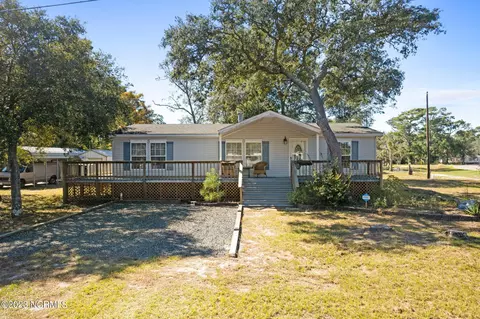 2357 Summer Place Dr SW, Supply, NC 28462