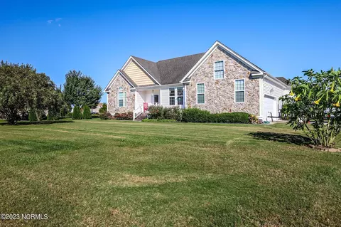 122 Travis Blvd, Moyock, NC 27958