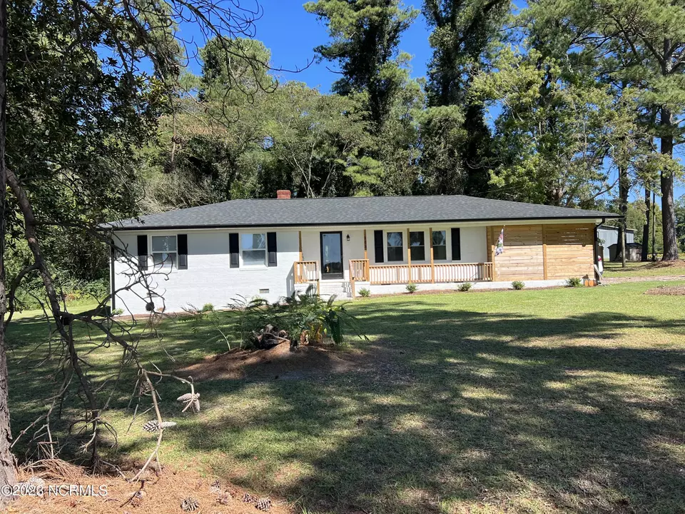  2036 Faith Baptist Church Rd, Pinetops, NC 27864 photo 2