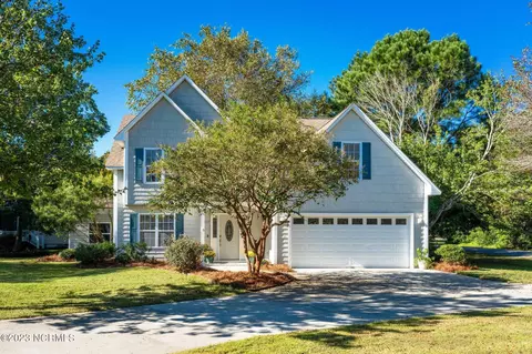 102 Tanager Way, Hampstead, NC 28443