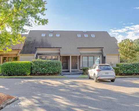 17 Foxfire Blvd #310, Foxfire Village, NC 27281