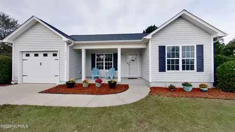 8454 Heirloom Dr NE, Leland, NC 28451