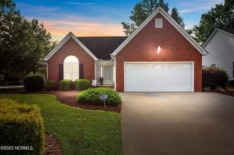 1505 Thayer Dr, Winterville, NC 28590