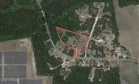 15565 Brian Ln, Laurel Hill, NC 28351