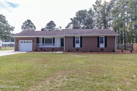 2004 Westover Dr, Goldsboro, NC 27530