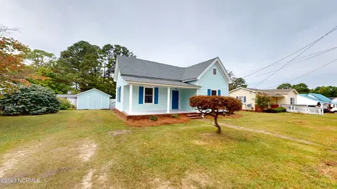 106 N 12th St, Erwin, NC 28339 photo 3