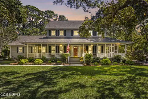1008 Captain Adkins Dr SE, Southport, NC 28461