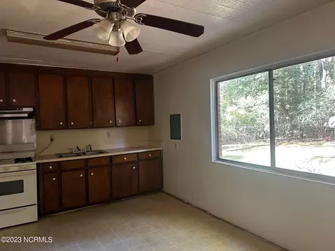 10426 Seven Paths Rd, Spring Hope, NC 27882 photo 5