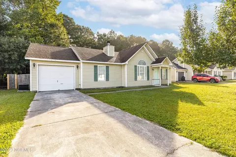332 Palamino Trl, Jacksonville, NC 28546