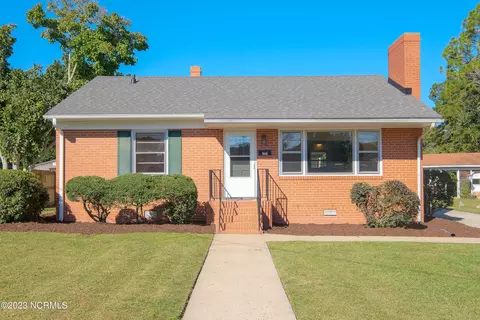 103 Twiddy Ave, Edenton, NC 27932