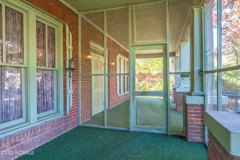 519 Champlain St, Hamlet, NC 28345 photo 11