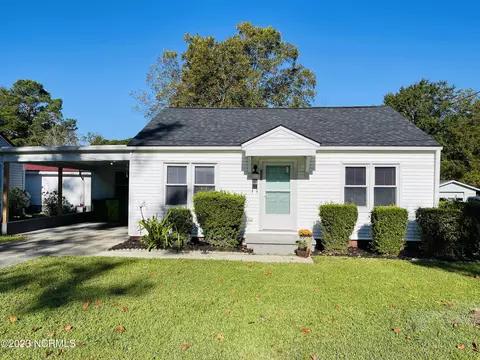 1327 Hazel Ave, New Bern, NC 28560
