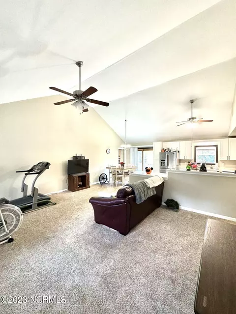 145 Chatman Etheridge Rd, Moyock, NC 27958 photo 2