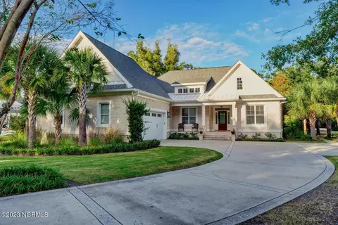 2500 Middle Sound Loop Rd, Wilmington, NC 28411