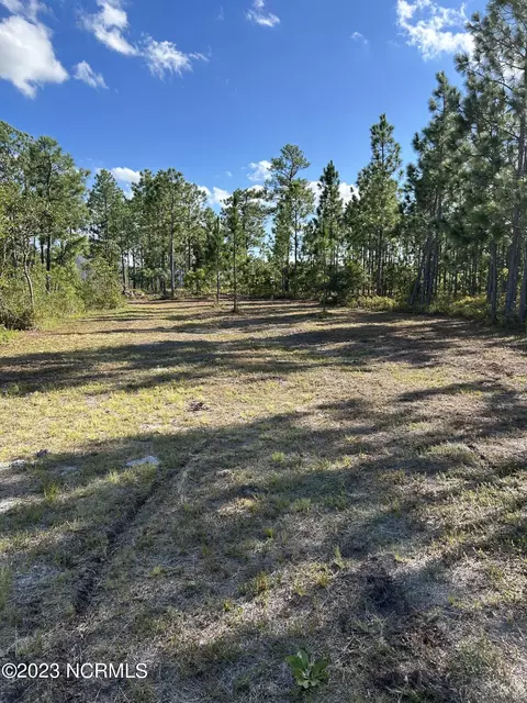 401 Elgin Rd, Hubert, NC 28539 photo 11