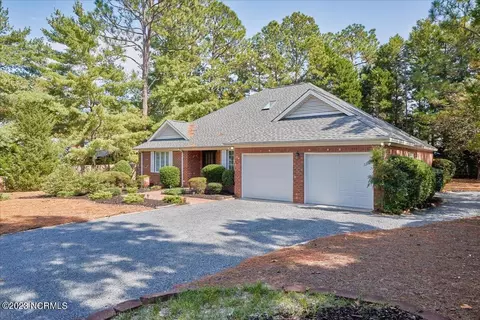 2 Elmhurst Pl, Pinehurst, NC 28374 photo 4