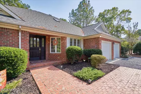2 Elmhurst Pl, Pinehurst, NC 28374 photo 3