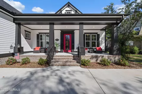 2788 Oakbluff Cir, Southport, NC 28461
