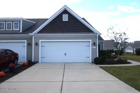 1074 Chadsey Lake Dr, Carolina Shores, NC 28467