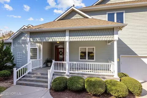 Exterior - 205 Windjammer E, Emerald Isle, NC 28594 photo 6 of 12