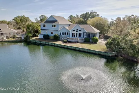 Other - 205 Windjammer E, Emerald Isle, NC 28594 photo 7 of 12