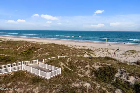 View/Area - 205 Windjammer E, Emerald Isle, NC 28594 photo 10 of 12