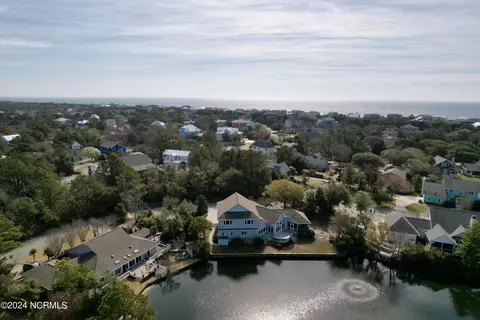 View/Area - 205 Windjammer E, Emerald Isle, NC 28594 photo 5 of 12
