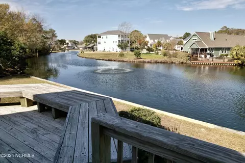 View/Area - 205 Windjammer E, Emerald Isle, NC 28594 photo 1 of 12