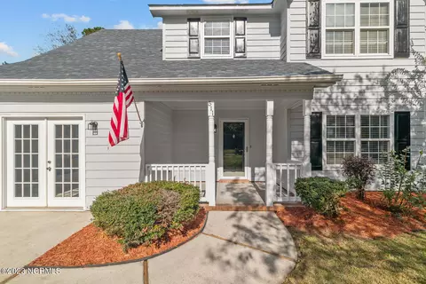 511 N Brookside Ct, Jacksonville, NC 28540