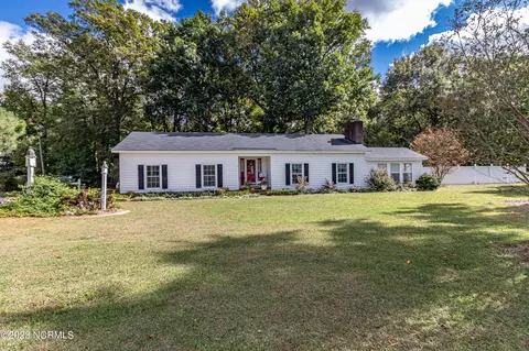 4598 Wayne Memorial Dr, Goldsboro, NC 27534
