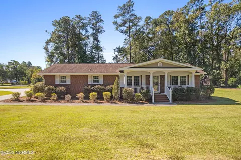 5053 Pender Rd, Shallotte, NC 28470
