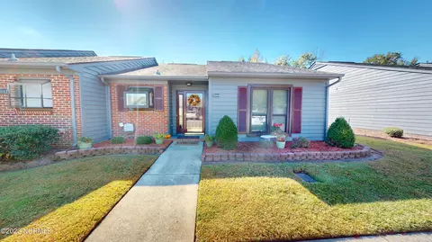 3144 Fox Run Dr, Kinston, NC 28504