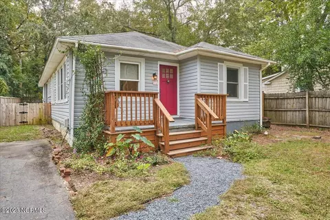 465 S Ashe St, Southern Pines, NC 28387