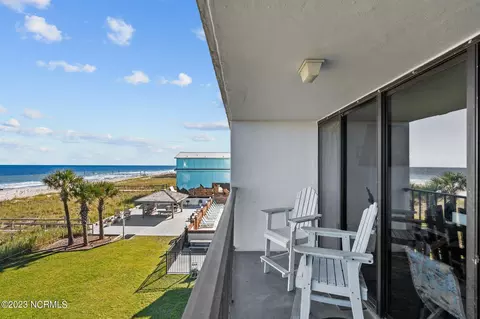 1615 Lake Park Blvd S #311, Carolina Beach, NC 28428