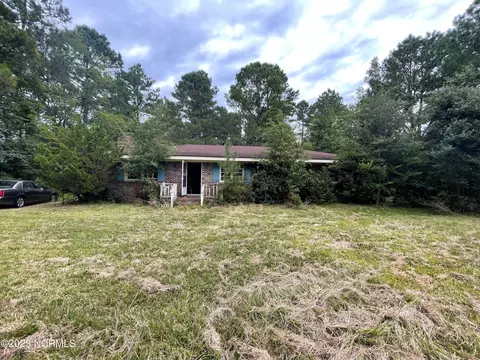 6812 Myrtlehead Rd NW, Ash, NC 28420
