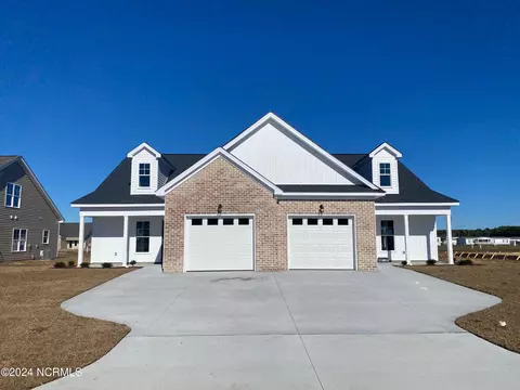 824 Sarah Rebecca Dr, Greenville, NC 27834