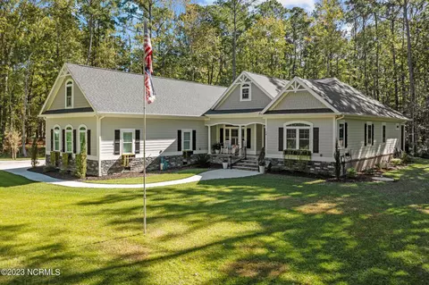 18 Sunfield Dr, Carolina Shores, NC 28467