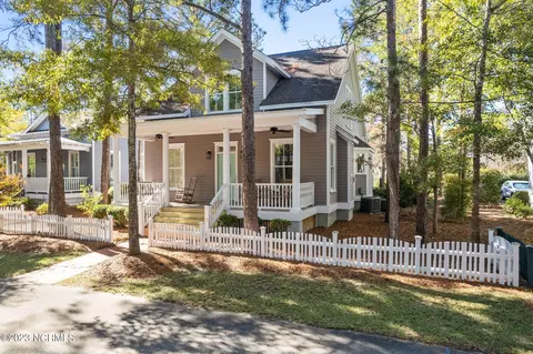 5023 Walton St, Shallotte, NC 28470