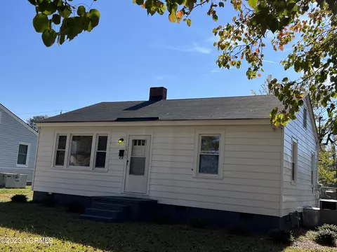 1417 Mercer St SW, Wilson, NC 27893