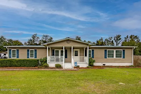 1708 Us Highway 17 N #2, New Bern, NC 28560