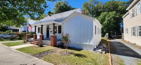 612 S 8th St, Wilmington, NC 28401