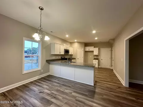 901 Marshview Ct, Hubert, NC 28539 photo 6