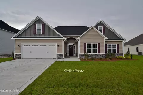 908 Uplands Ln, Jacksonville, NC 28546